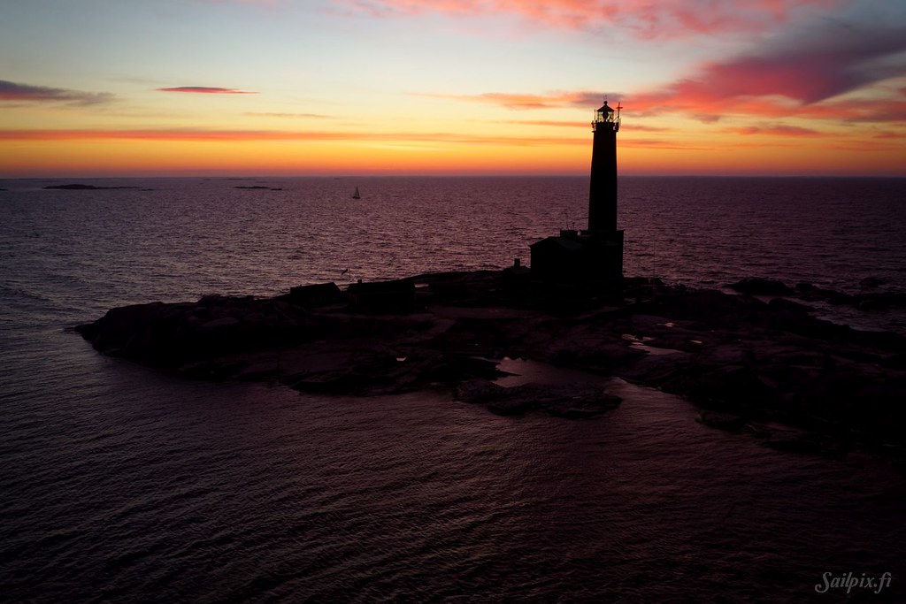 Lutra Lutra, Thetis ja Penelope Bengtskär Runtin&nbsp;kärkitrio